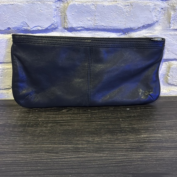 Martin + OSA black leather clutch - Picture 2 of 5